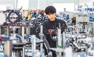 專利申請量提升彰顯中國創新活力 技術服務與技術開發的雙輪驅動
